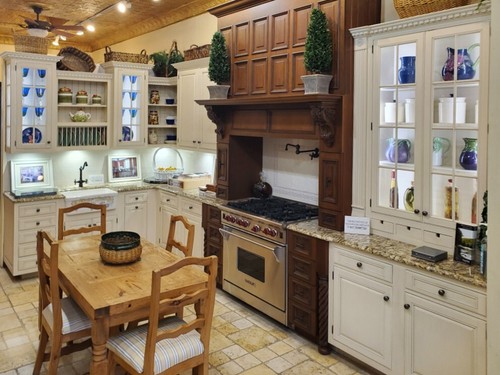 Wood mode traditional white - traditional,